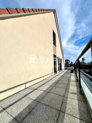 Appartement - 121 m² - 4 pièces