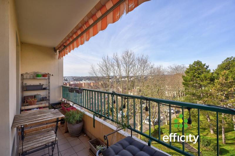 Appartement - 85 m² - 4 pièces