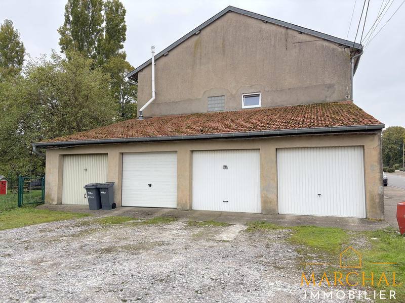 Appartement - 100 m² - 4 pièces