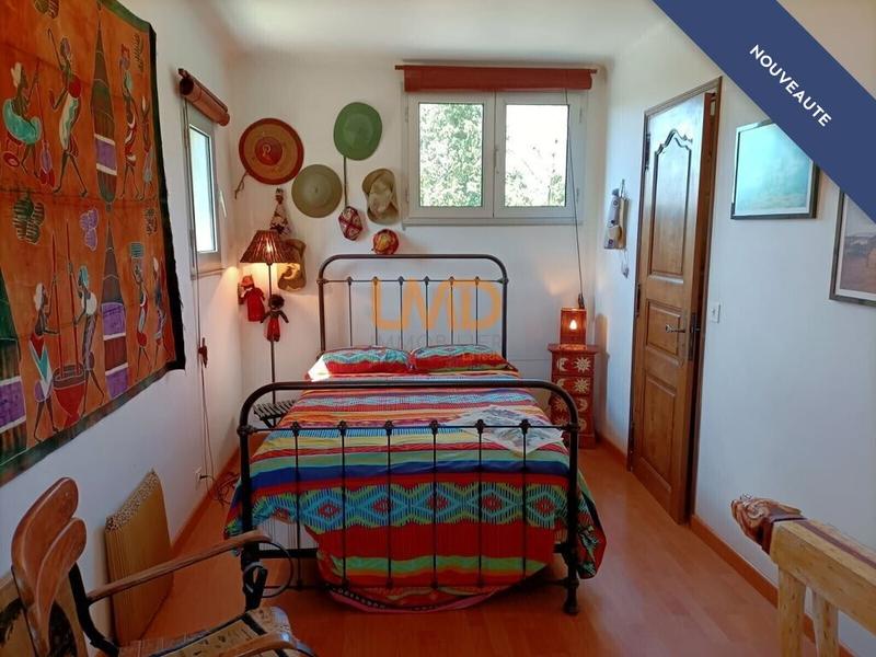 Propriété - 165 m² - 6 pièces