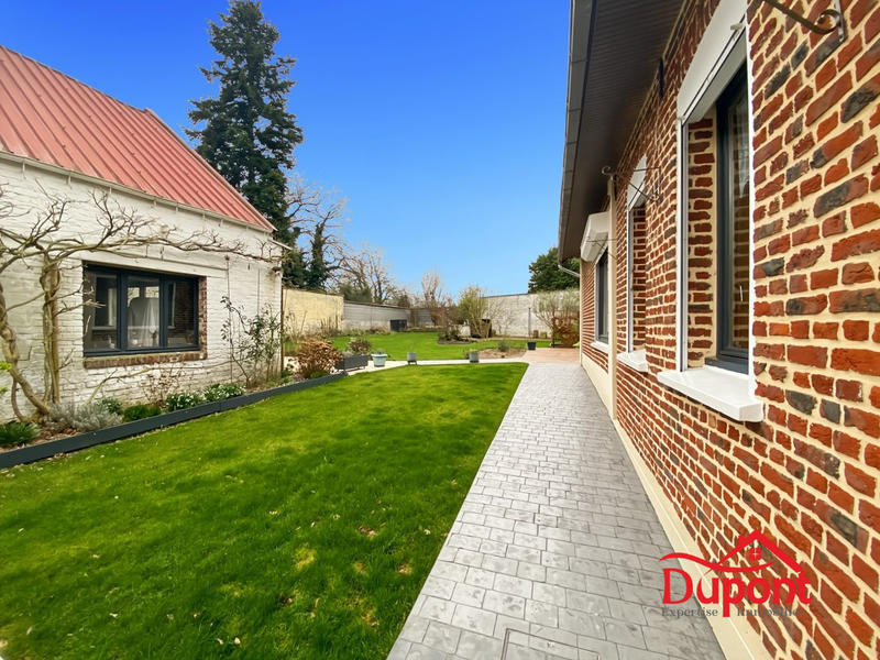 Maison traditionnelle - 160 m² - 5 pièces