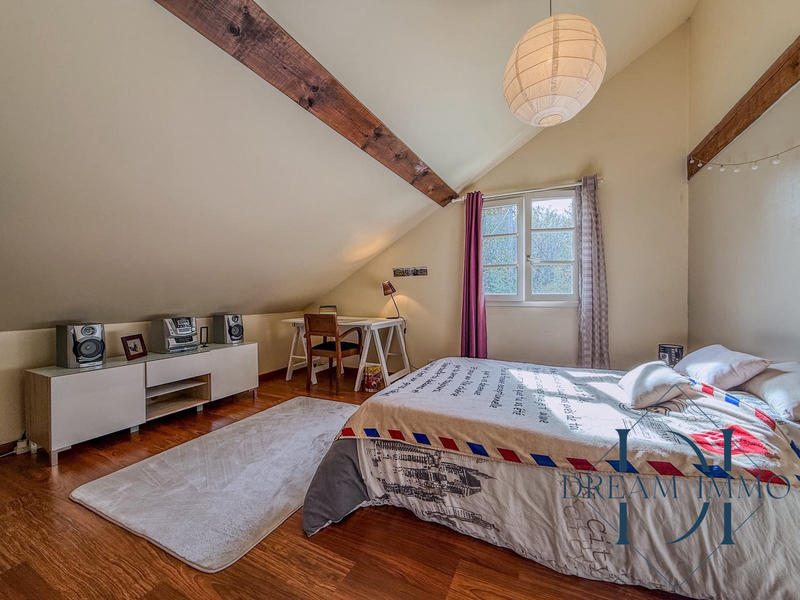 Maison ancienne - 238 m² - 5 pièces