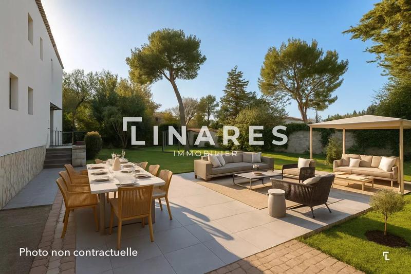 Villa - 260 m² - 7 pièces