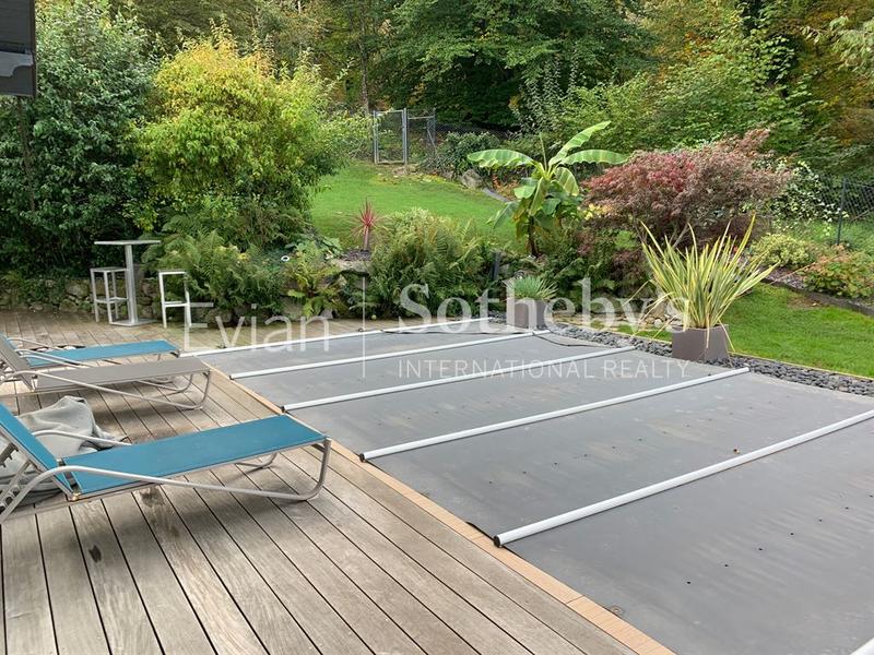 Maison - 185 m² - 7 pièces