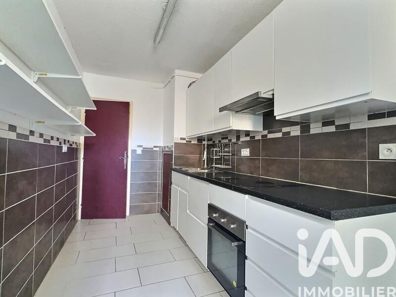 Appartement - 92 m² - 5 pièces