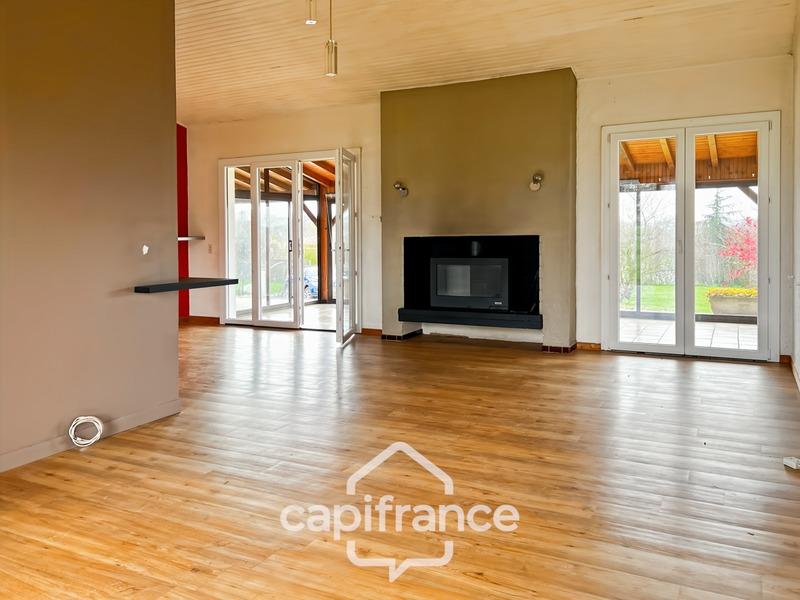 Maison - 95 m² - 4 pièces