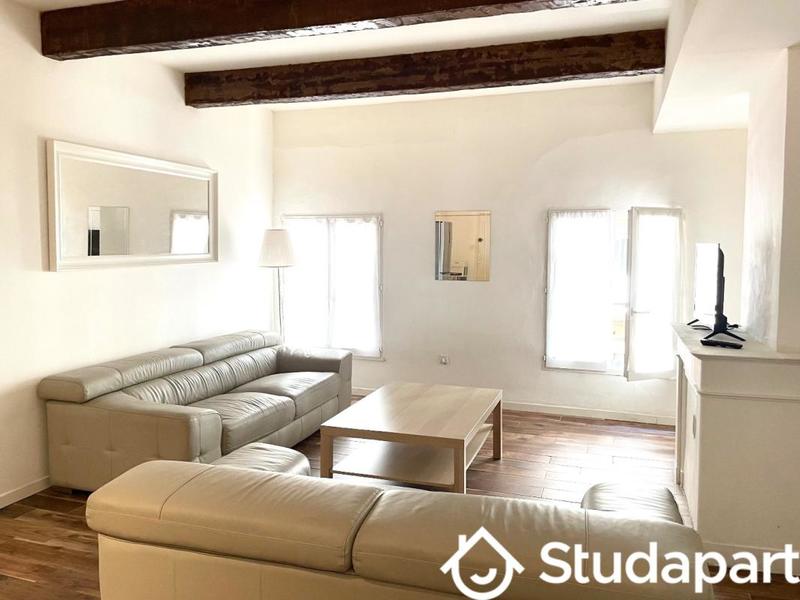 Appartement - 90 m² - 4 pièces