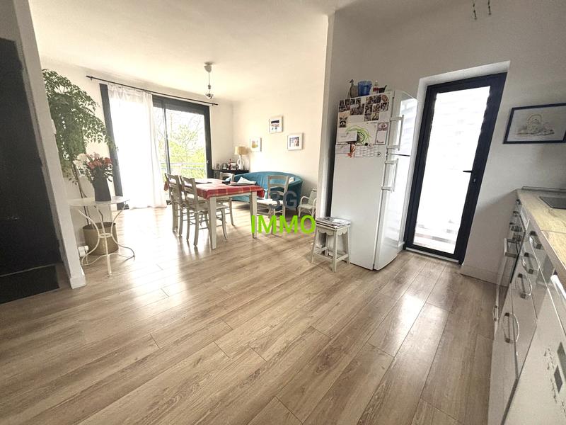 Maison - 80 m² - 5 pièces