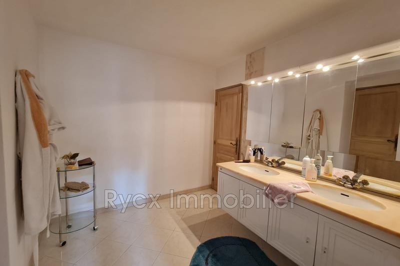 Maison de ville - 380 m² - 9 pièces