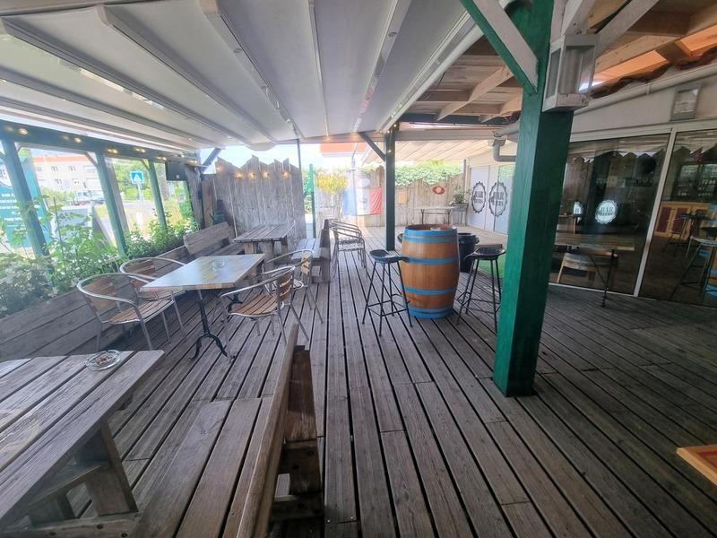 Fonds de commerce - 197 m²