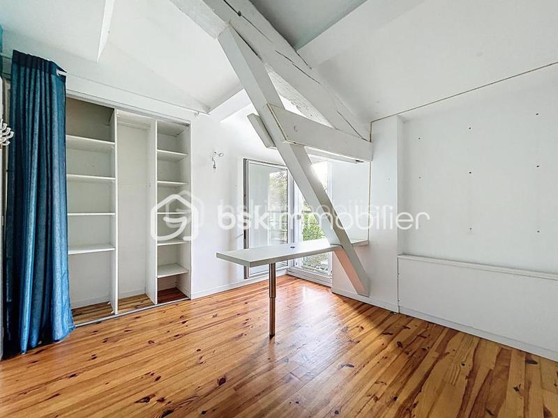 Appartement - 76 m² - 4 pièces