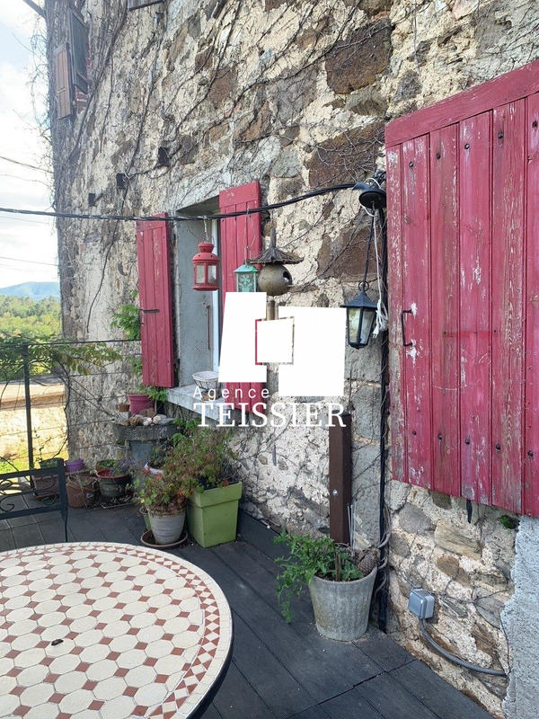 Maison - 70 m² - 3 pièces