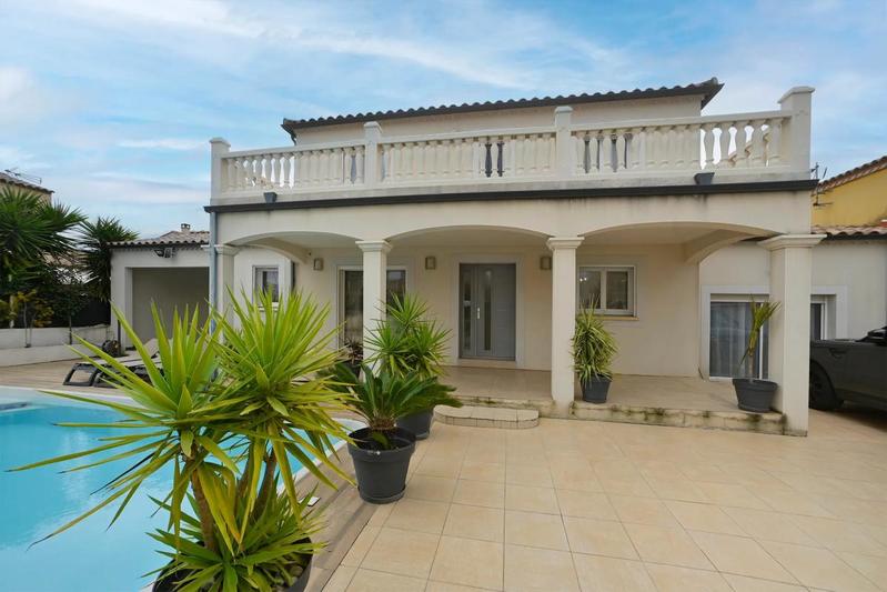 Maison - 150 m² - 5 pièces