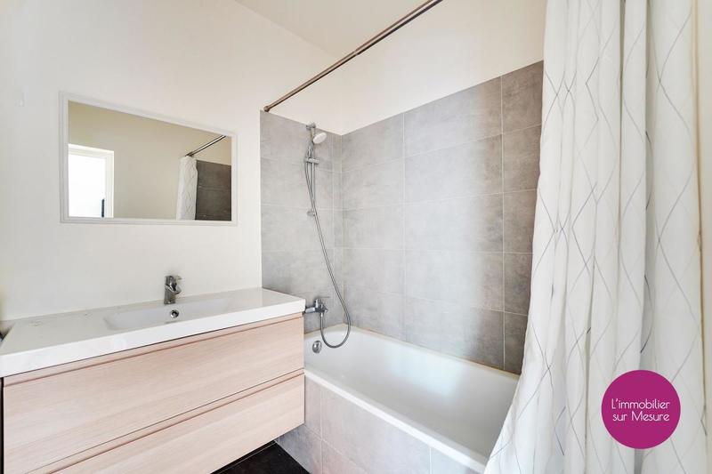 Maison - 108 m² - 4 pièces