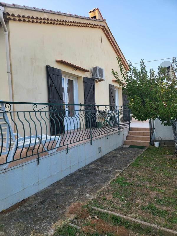 Maison - 99 m² - 5 pièces