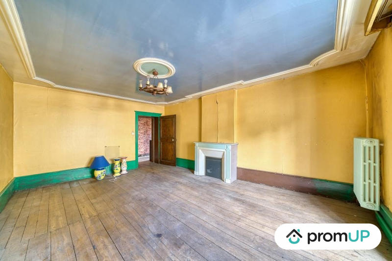 Maison - 200 m² - 8 pièces