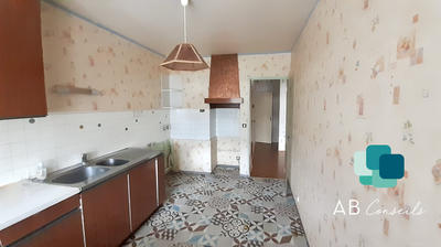 Appartement - 81 m² - 4 pièces