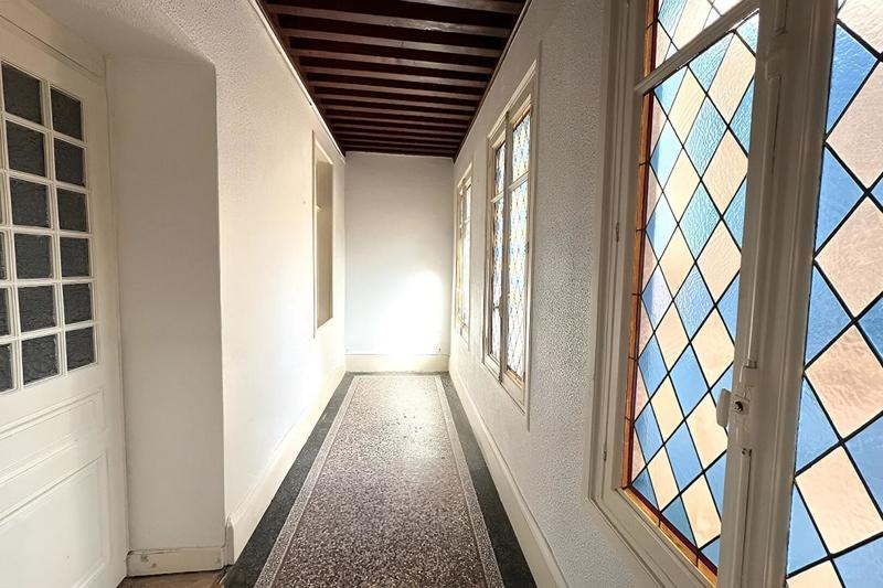 Appartement - 90 m² - 4 pièces