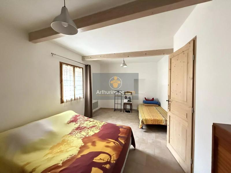 Immeuble - 155 m² - 7 pièces