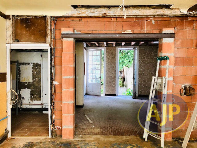 Immeuble - 8 pièces