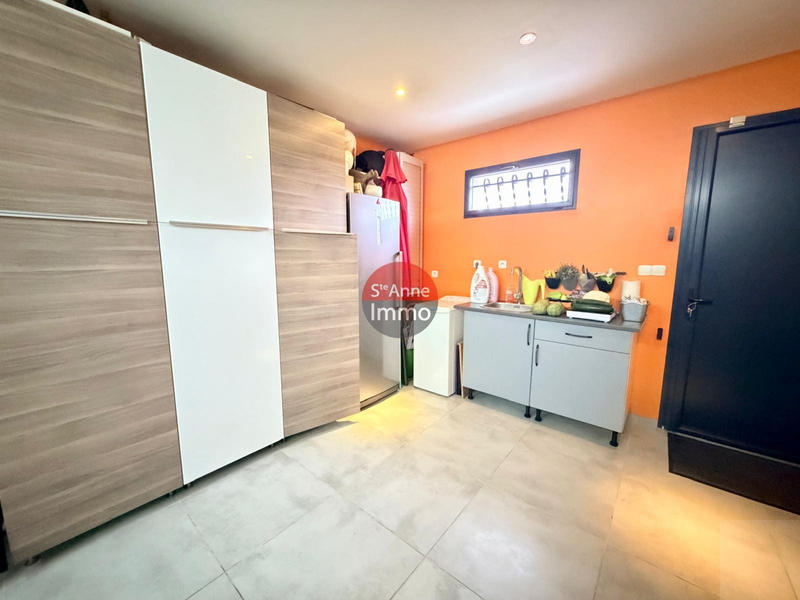 Maison - 200 m² - 10 pièces