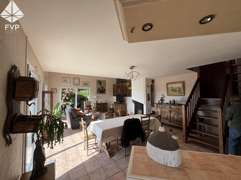 Maison - 121 m² - 4 pièces