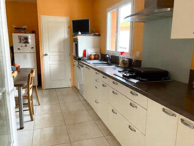 Maison - 196 m² - 3 pièces