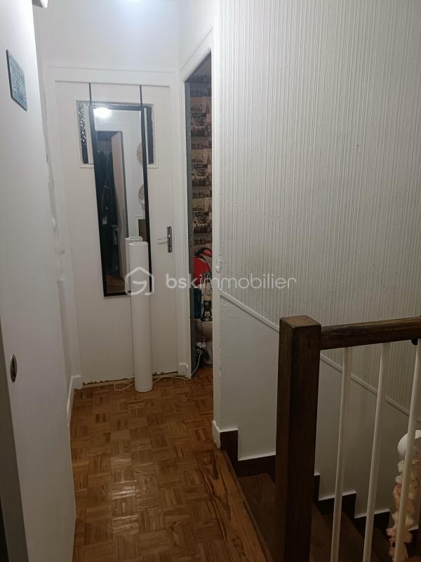 Maison - 102 m² - 6 pièces