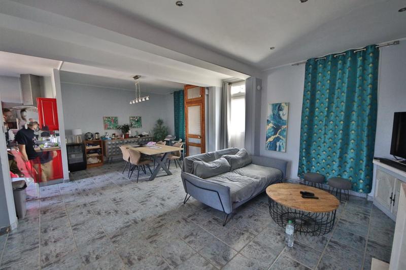 Maison - 120 m² - 5 pièces