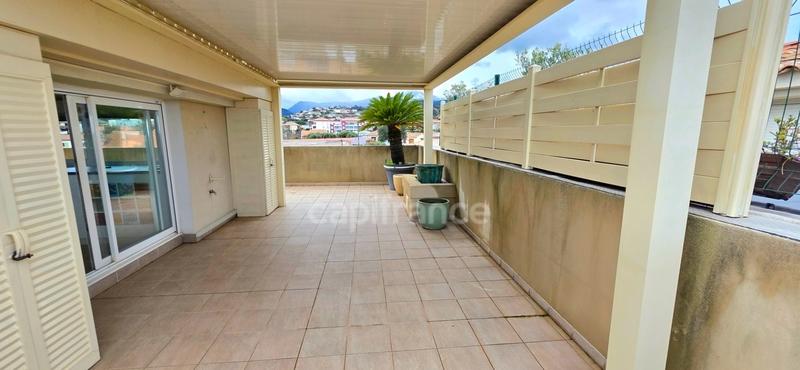 Appartement - 150 m² - 5 pièces