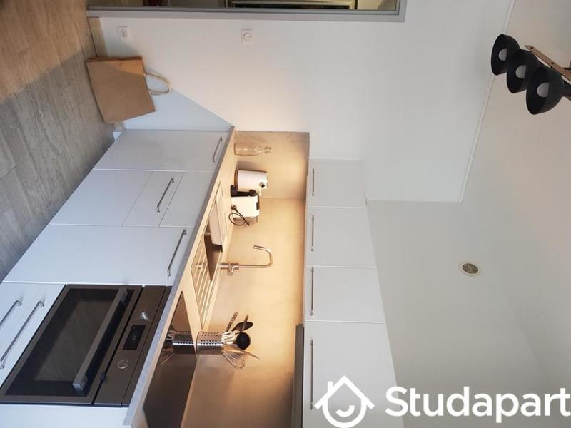 Appartement - 60 m² - 2 pièces