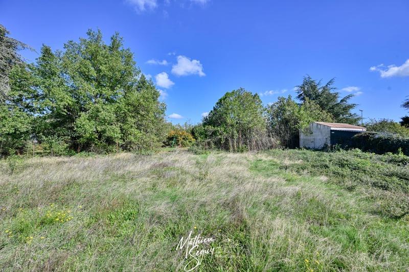 Terrain constructible - 471 m²