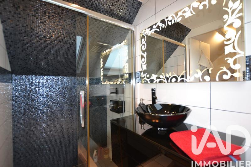 Maison de maîtres - 181 m² - 8 pièces