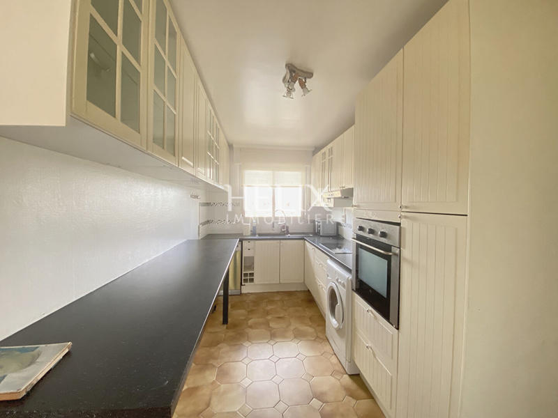 Appartement - 102 m² - 5 pièces