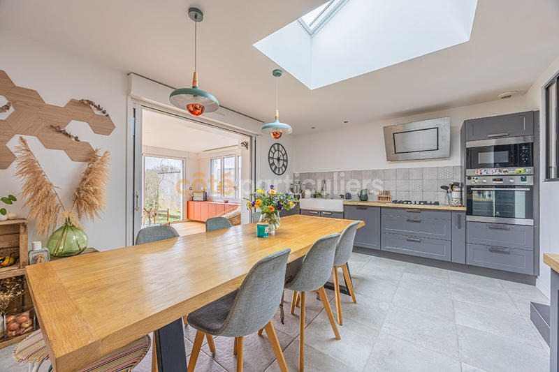 Maison - 138 m² - 6 pièces