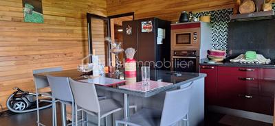 Maison - 142 m² - 5 pièces