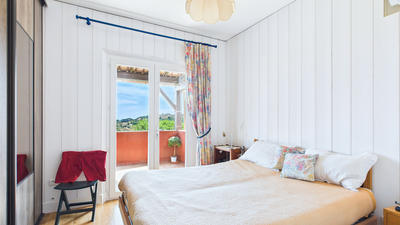 Villa - 150 m² - 4 pièces