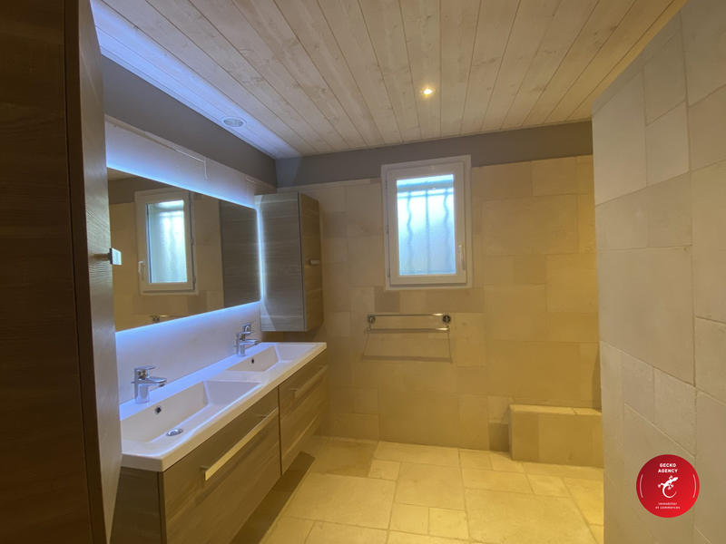 Villa - 105 m² - 5 pièces