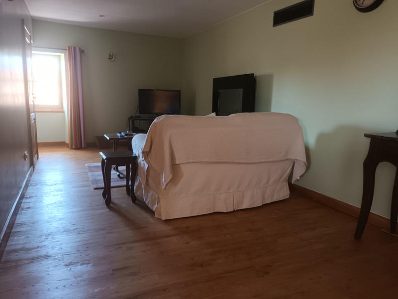 Maison - 198 m² - 7 pièces