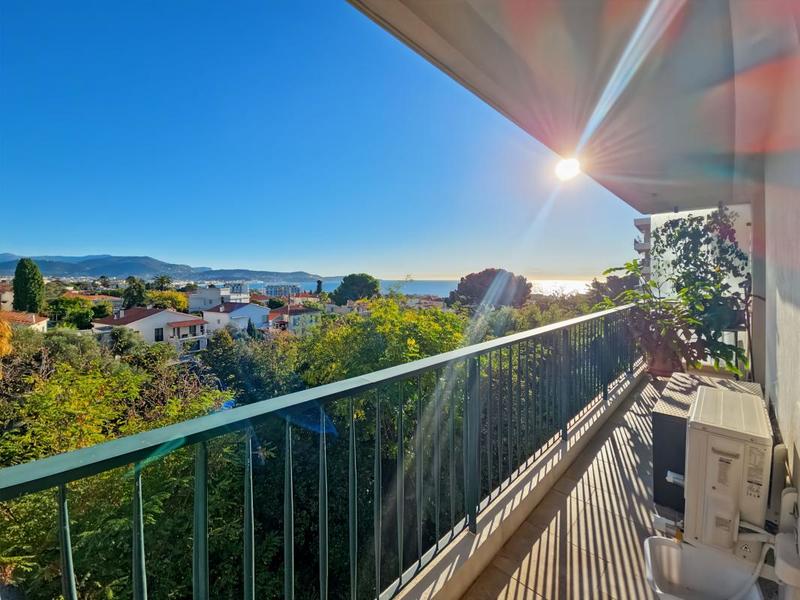 Appartement - 135 m² - 5 pièces