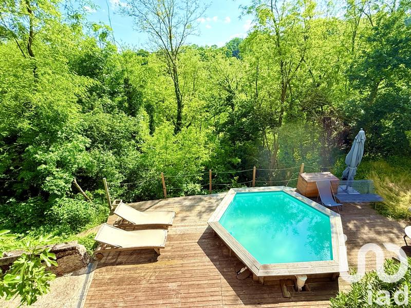 Maison - 207 m² - 10 pièces