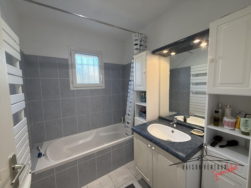 Villa - 90 m² - 5 pièces