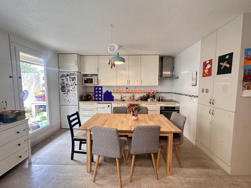 Appartement - 82 m² - 4 pièces