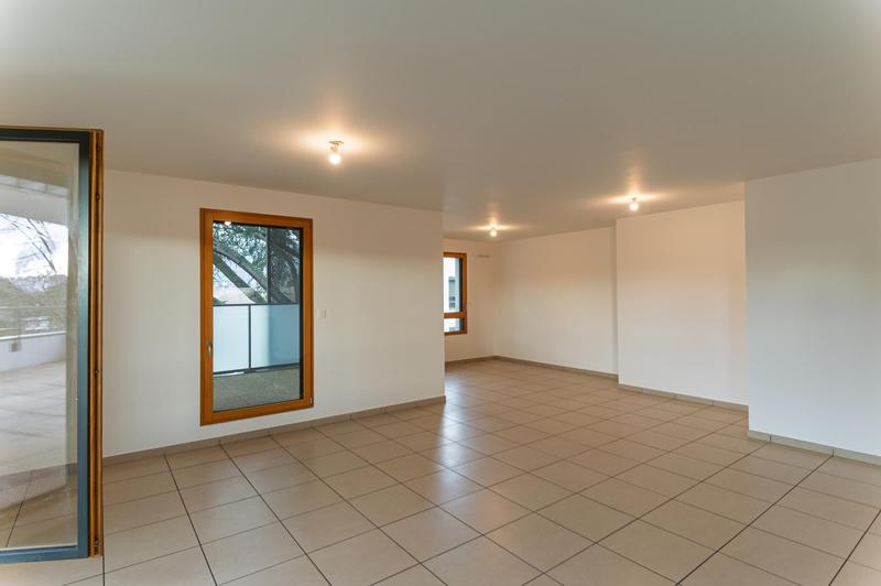 Appartement - 142 m² - 5 pièces
