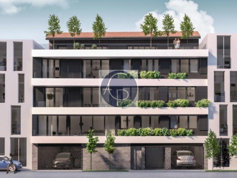 Appartement - 90 m² - 4 pièces