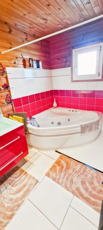 Maison de bois - 108 m² - 4 pièces