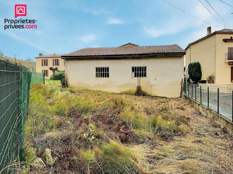 Maison - 180 m² - 3 pièces