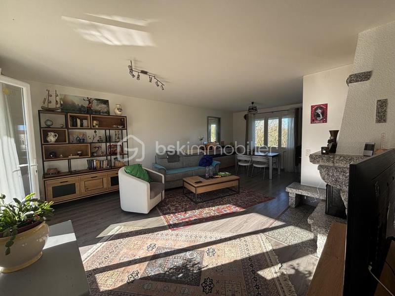 Maison - 117 m² - 6 pièces