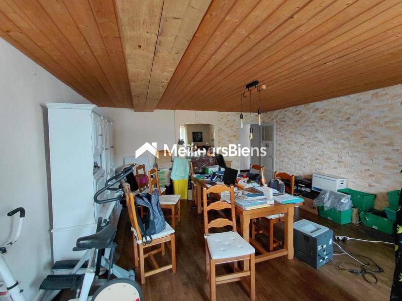 Maison - 271 m² - 7 pièces