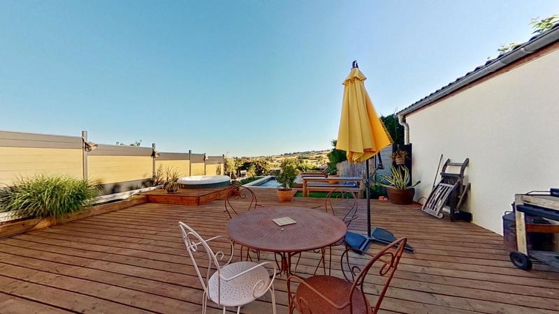 Maison - 91 m² - 4 pièces